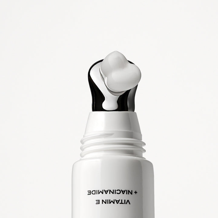 Universal Glow Illuminating Eye Cream